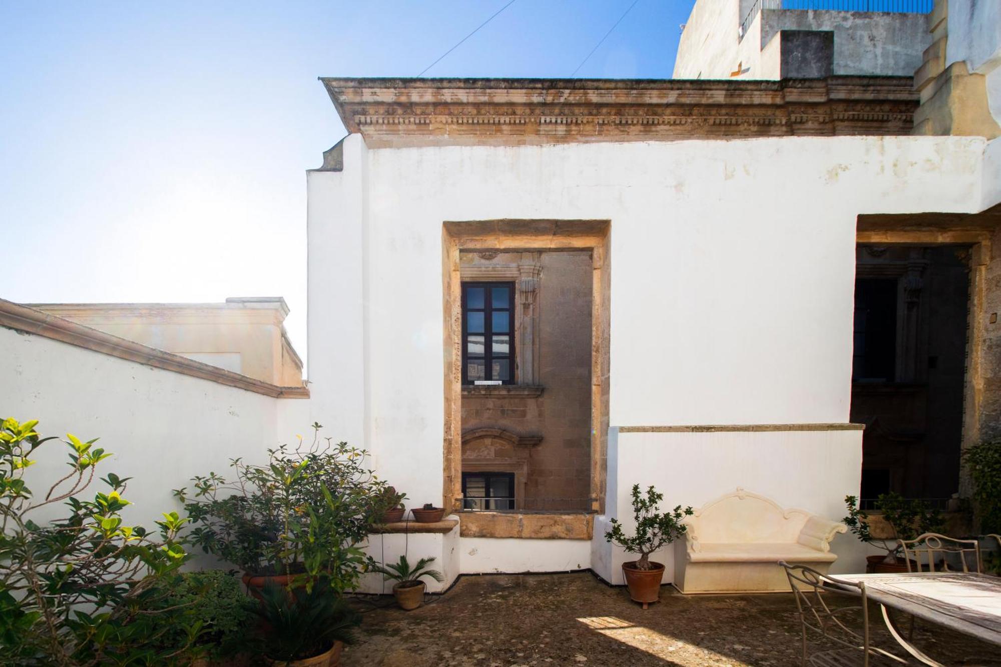 Bed and Breakfast Palazzo Insula à Gallipoli Extérieur photo