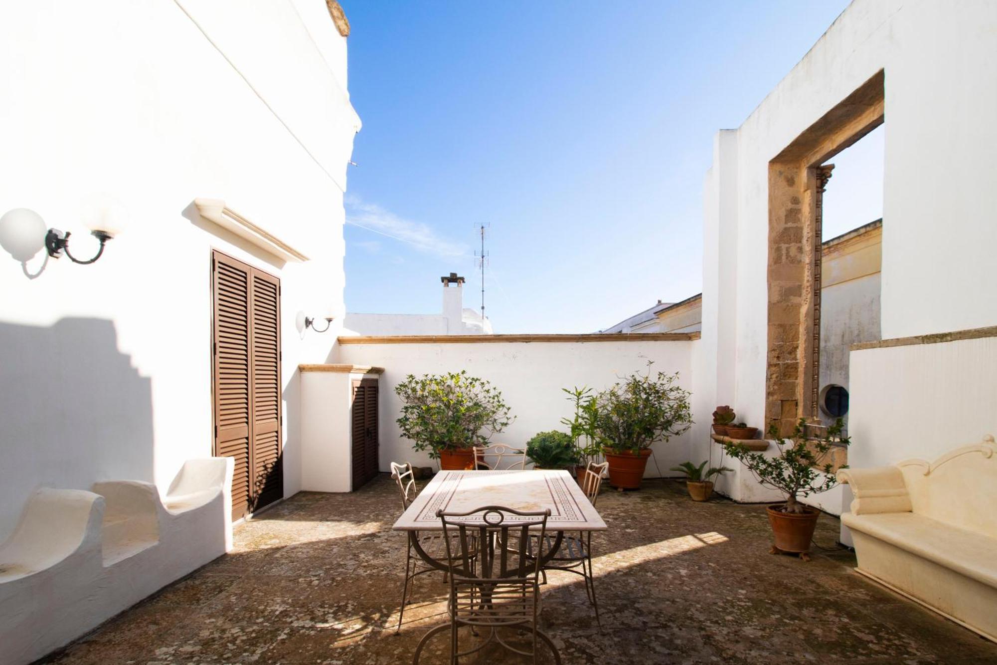Bed and Breakfast Palazzo Insula à Gallipoli Extérieur photo